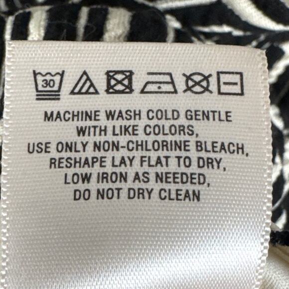 Leifsdottir Anthropologie Fit & Flare Quilted Dress Full Front Zip Size 6 Winter - Picture 9 of 9